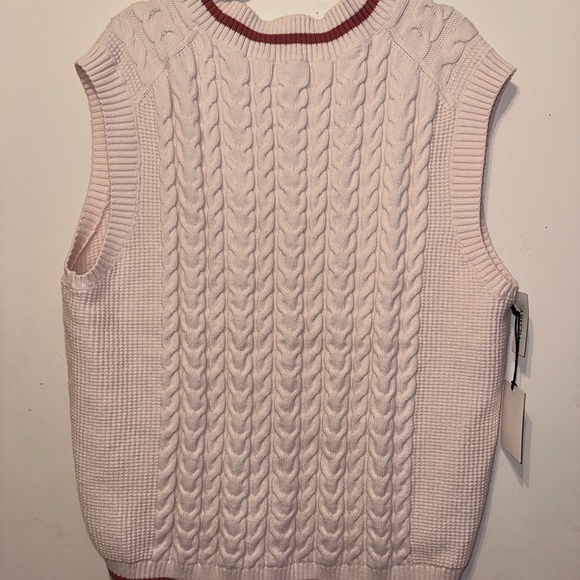Sunday Best Winston Sweater Vest Frosted Rose/Raspbry XL from aritzia - Picture 4 of 4